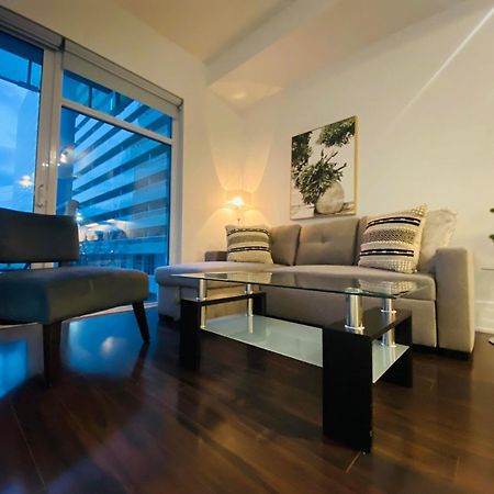 Rivetstays - The Atmos Toronto Eksteriør billede